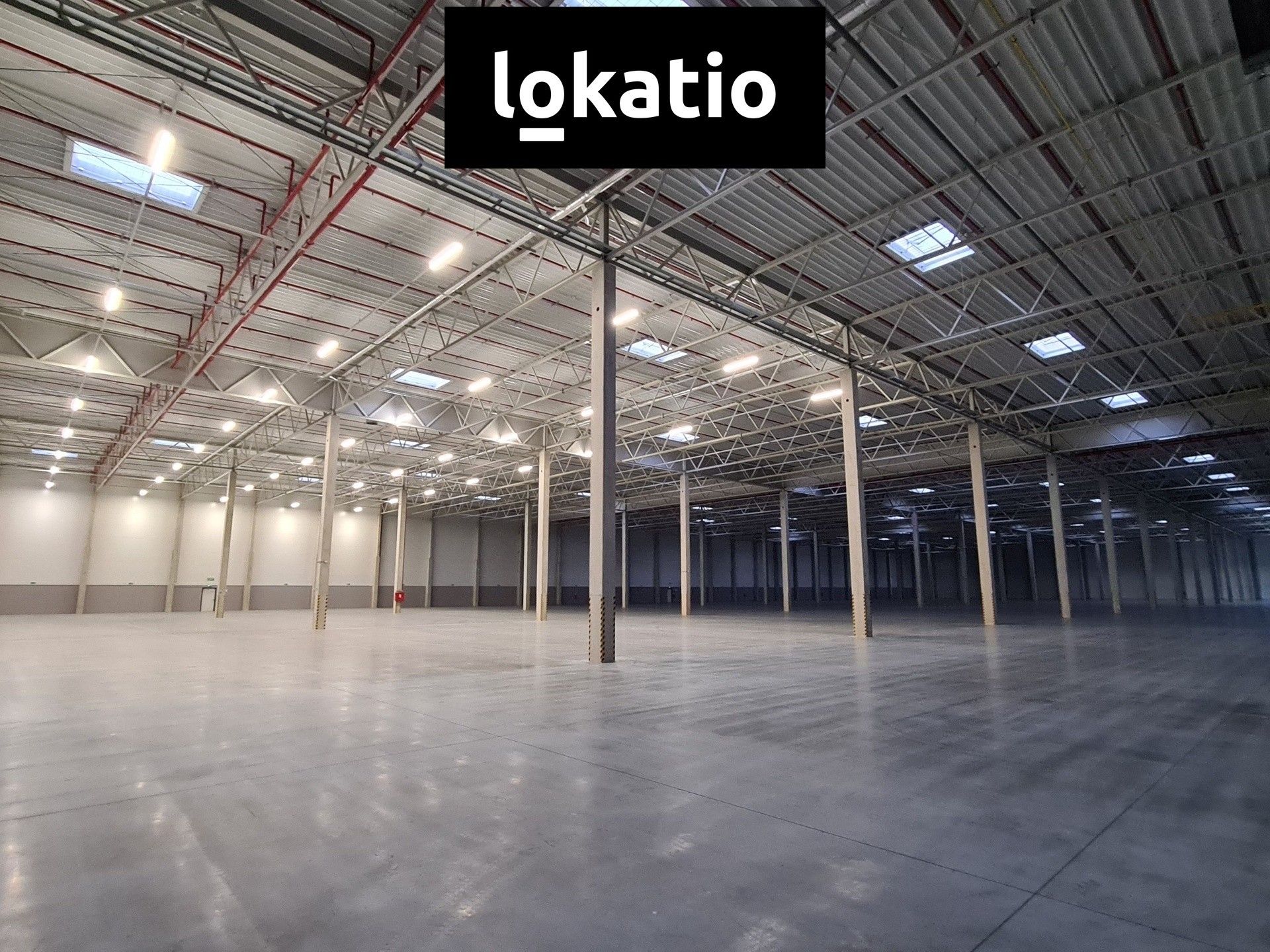Sklad · 5 672 m² · Ostředek - 3