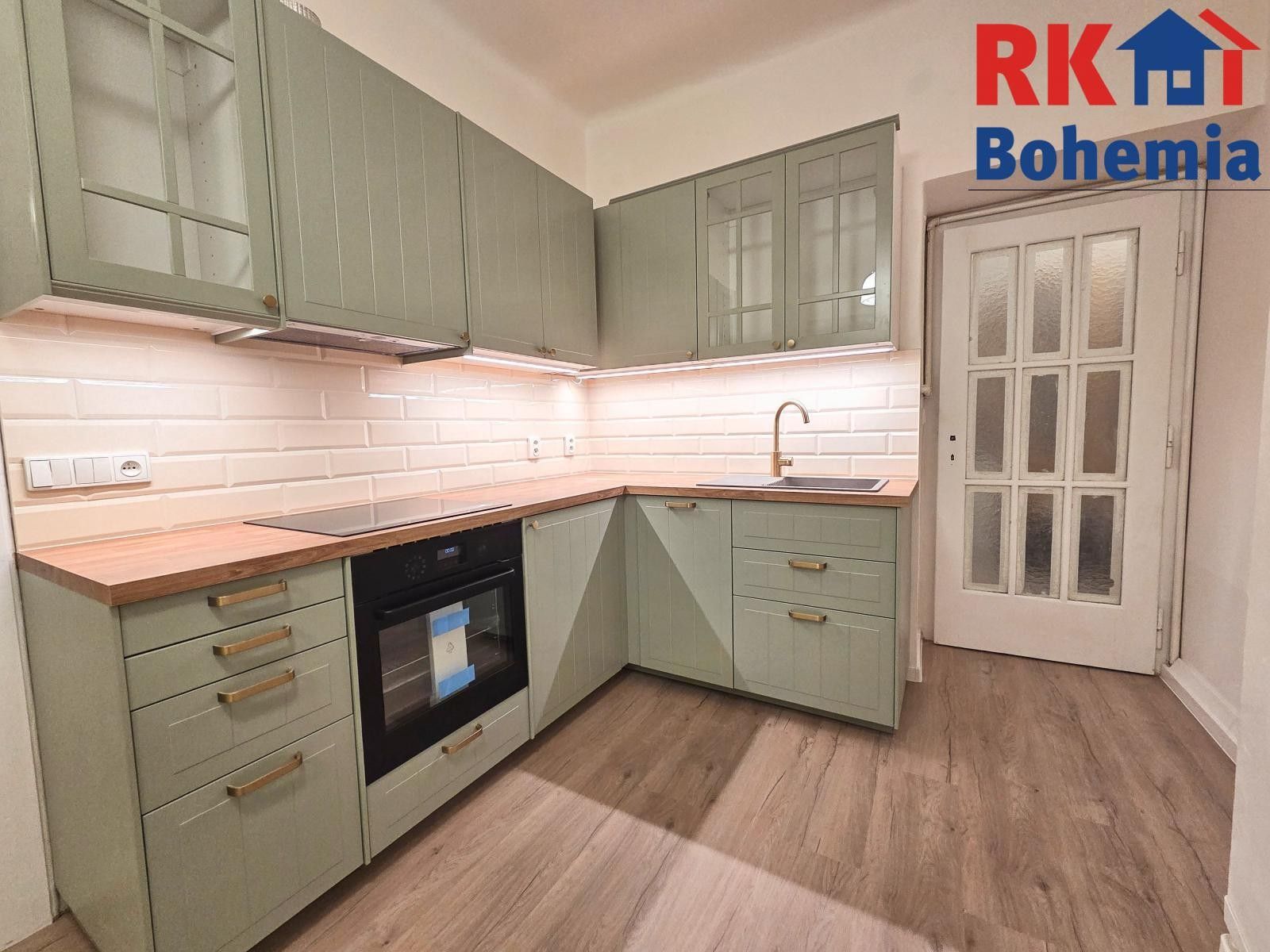 Pronájem byt 3+kk - Poupětova, Praha, 60 m²