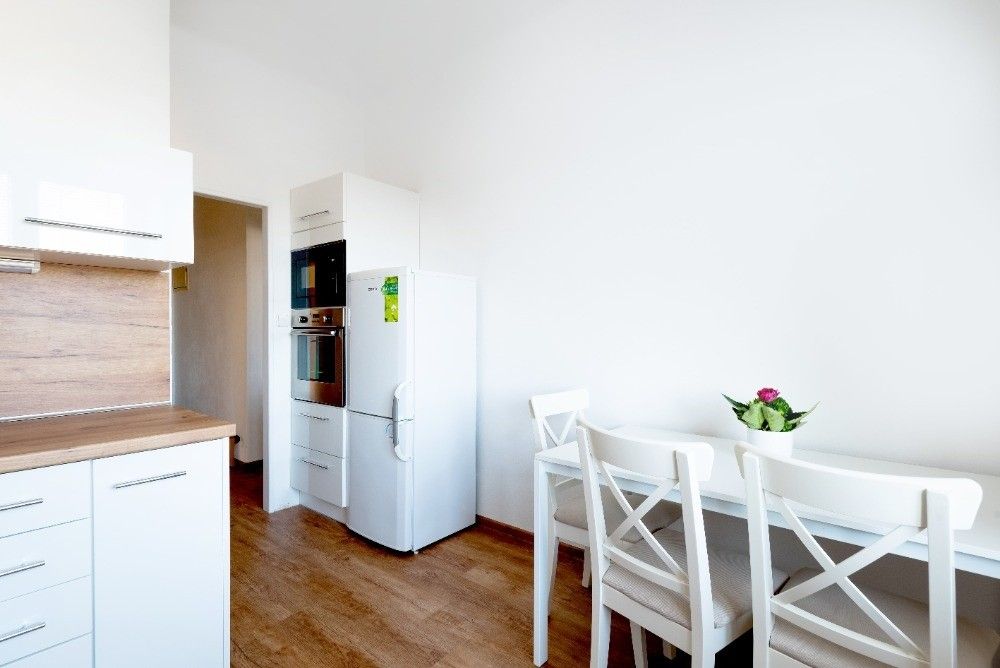 Byty, Strážnice, 696 62 - 2