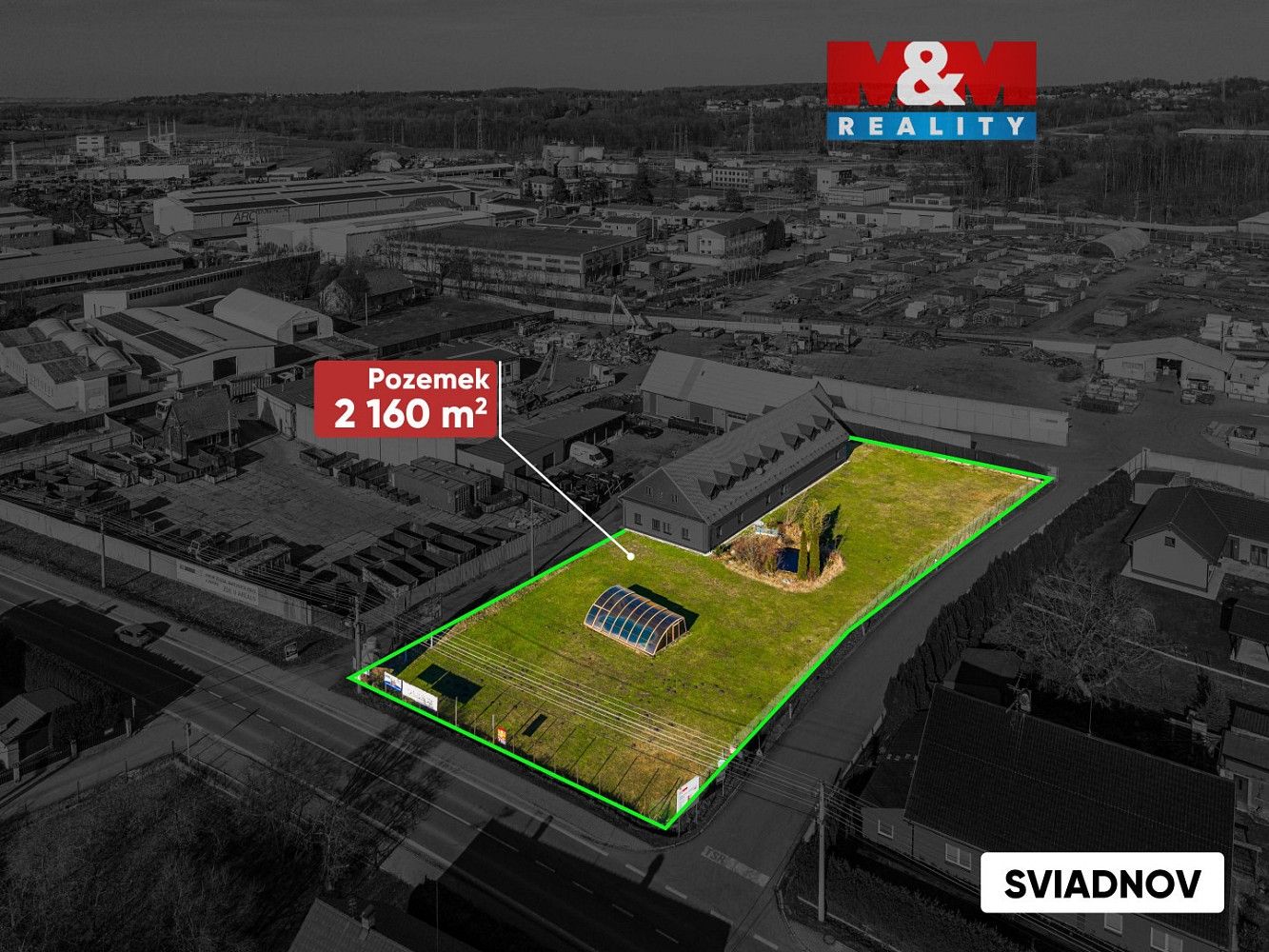 Komerční pozemek, 2 160 m²