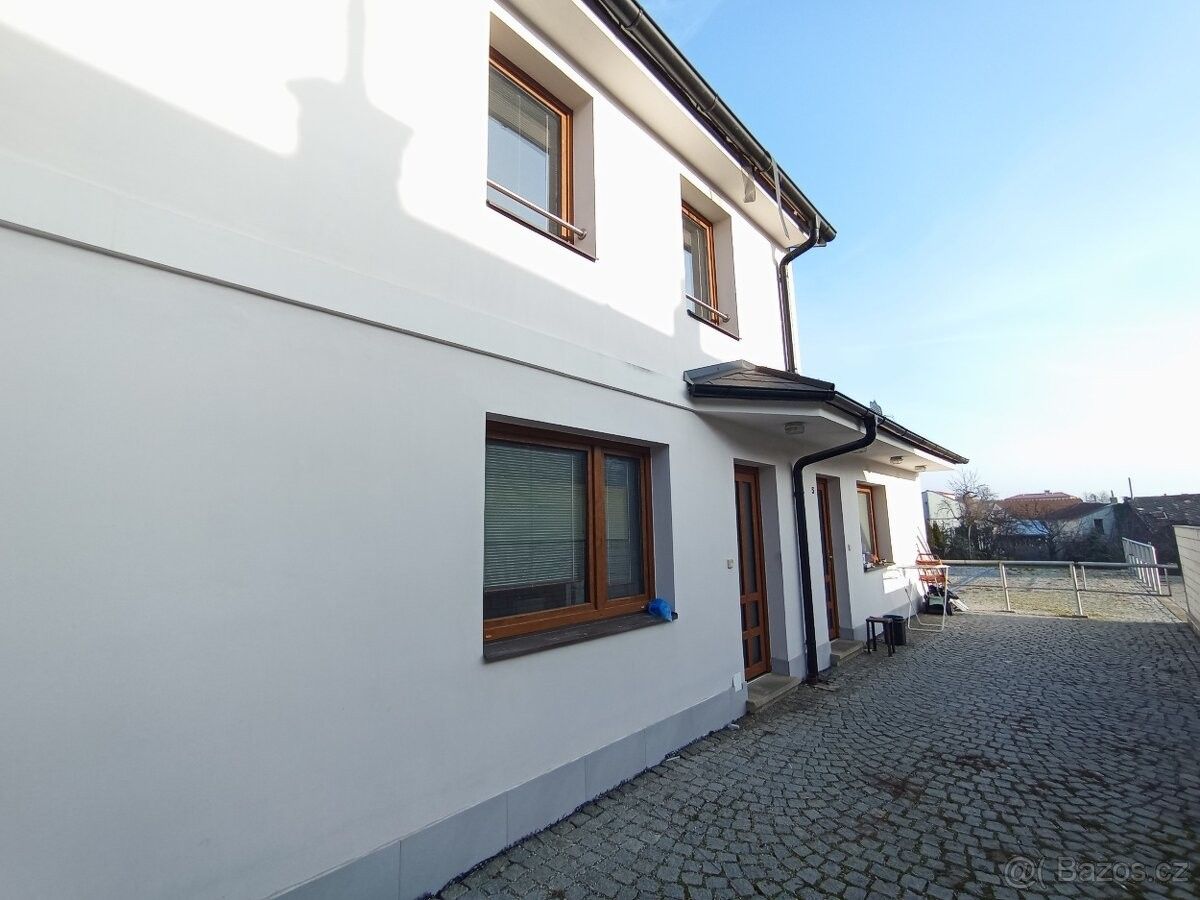 Byty, Uherský Brod, 688 01