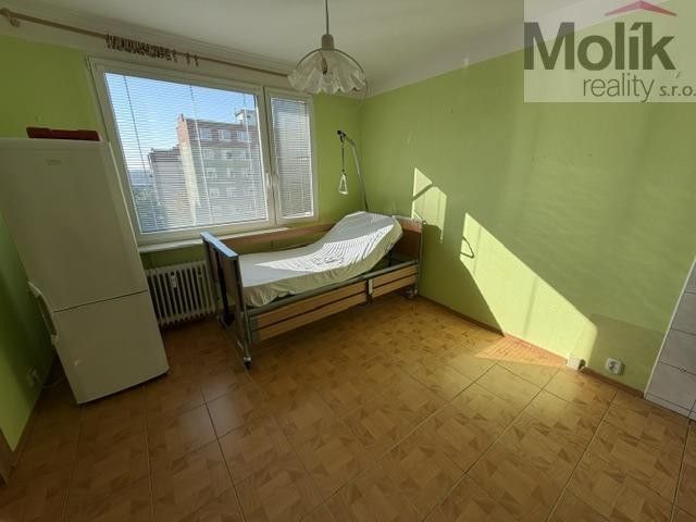 Byt 1+1 · 36 m² · Marš. Rybalka, Most - 4