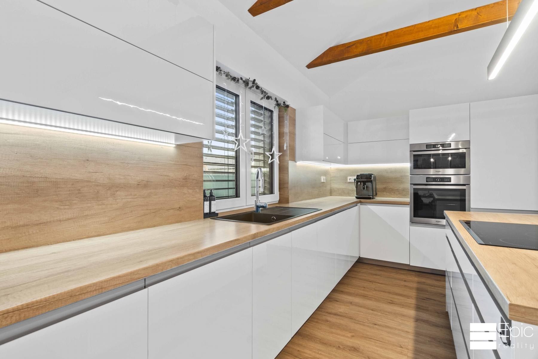 Prodej rodinný dům - Na ladech, Tišice, 116 m² - 5