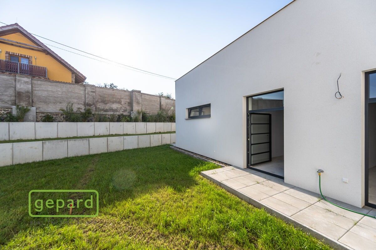 2+kk, Pražská, Velké Přílepy, 58 m²