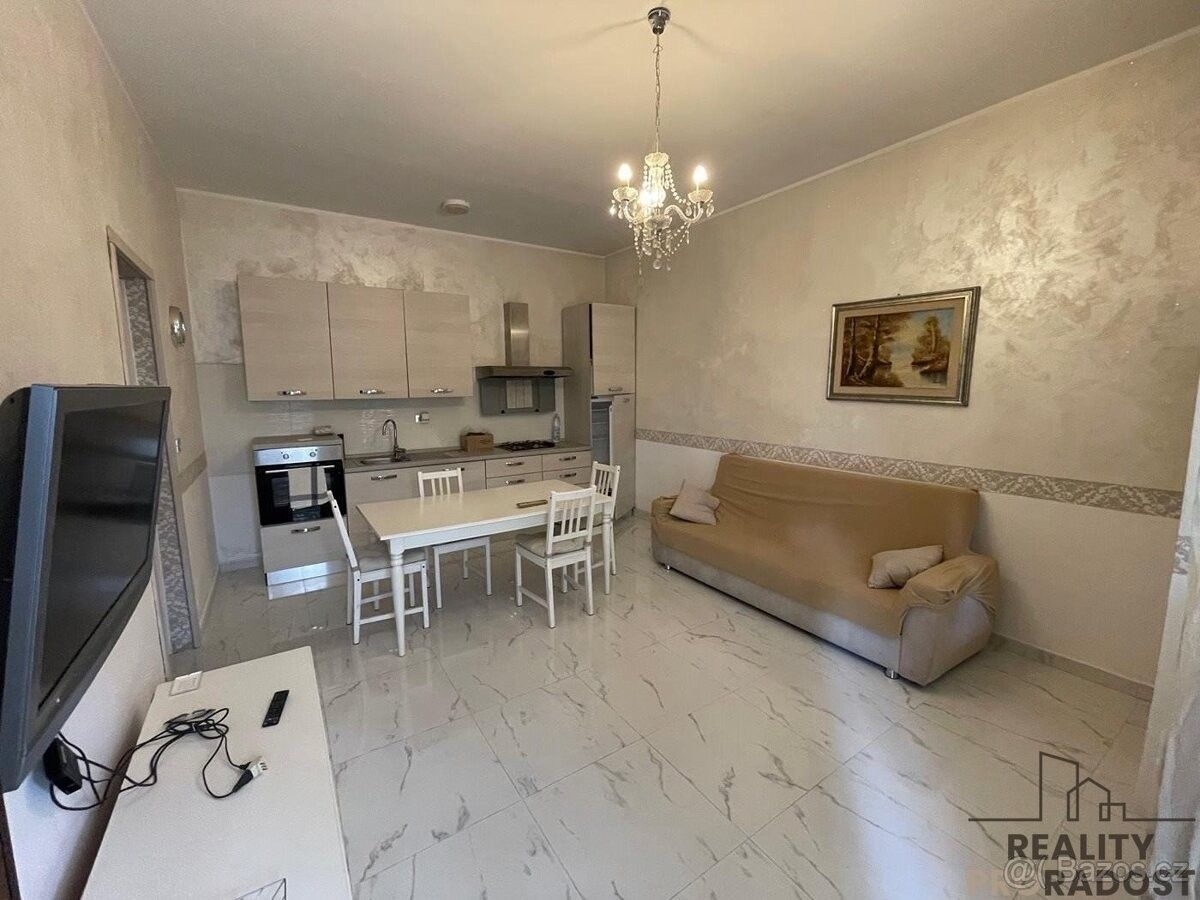 Prodej byt - 987 66, Zahraničí