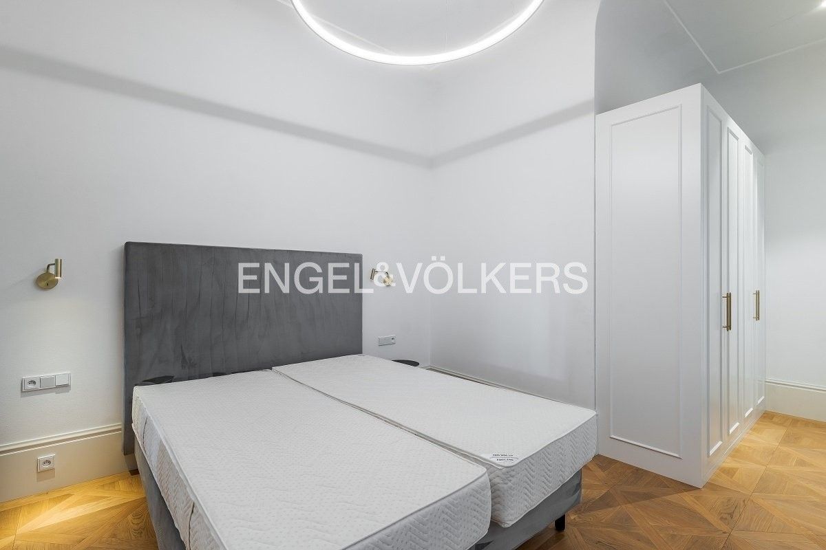 Byt 2+kk · 88 m² · Na Kampě 515, Praha Malá Strana - 4