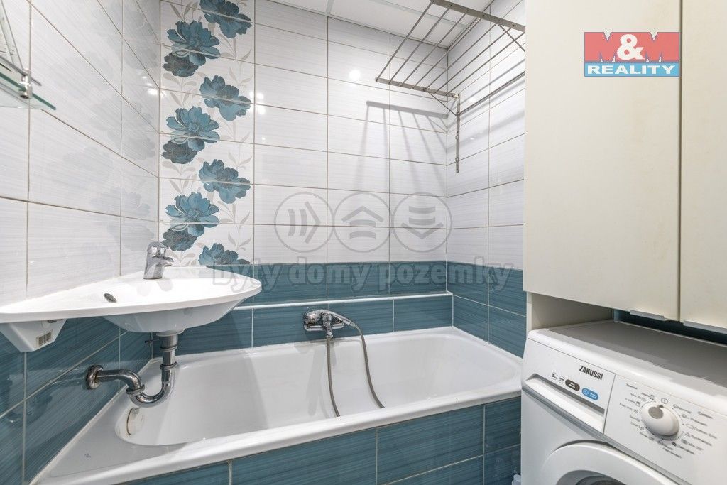 Prodej byt 4+1 - SNP, Jirkov, 77 m²