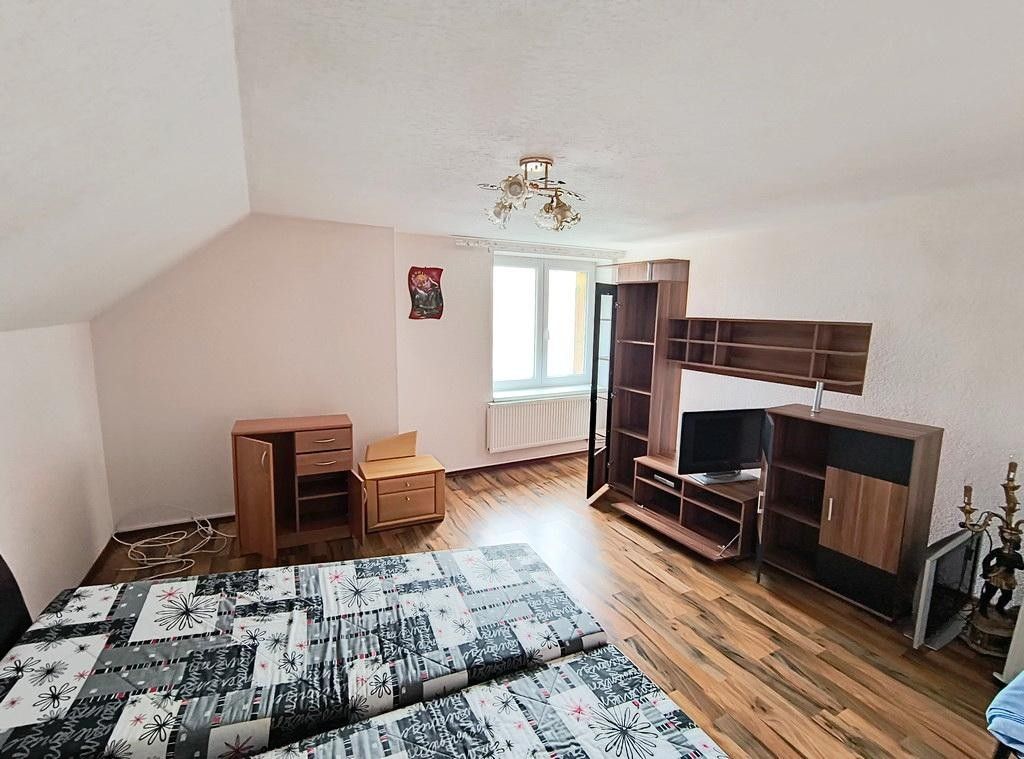 Pronájem byt 4+1 - Malý Malahov, Puclice, 148 m²