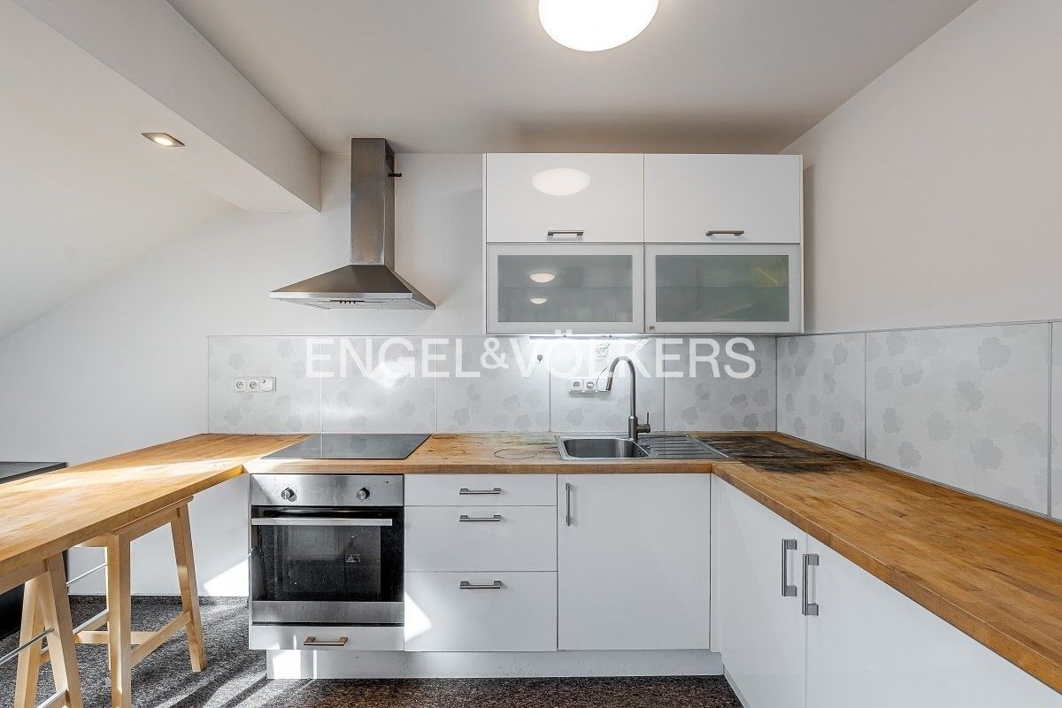 Prodej byt 4+kk - Sudoměřská  , Praha, 112 m²