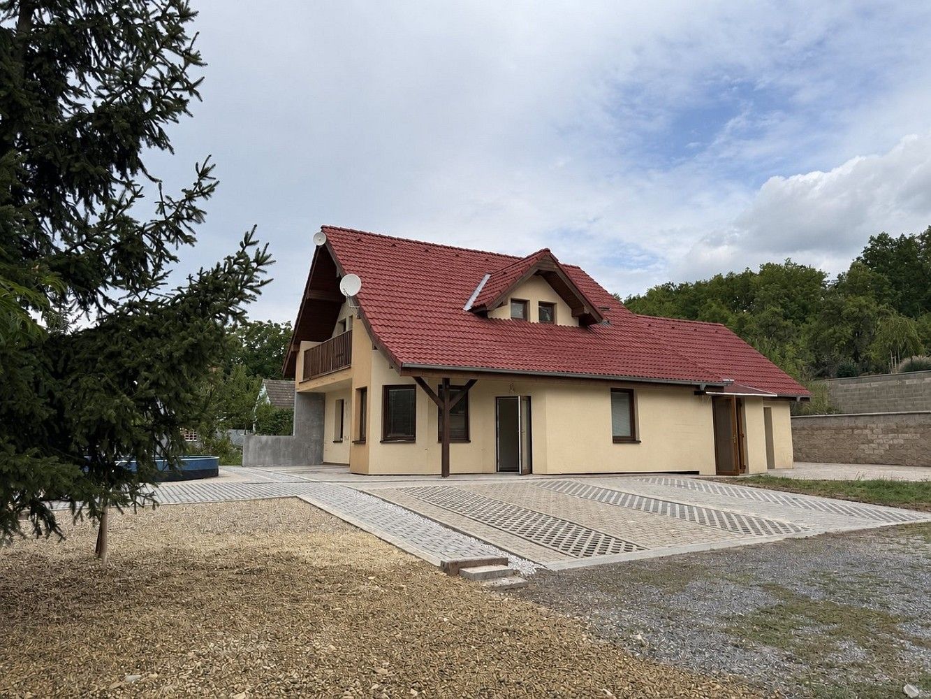 Prodej rodinný dům - Chržín, okres Kladno, 166 m² - 2