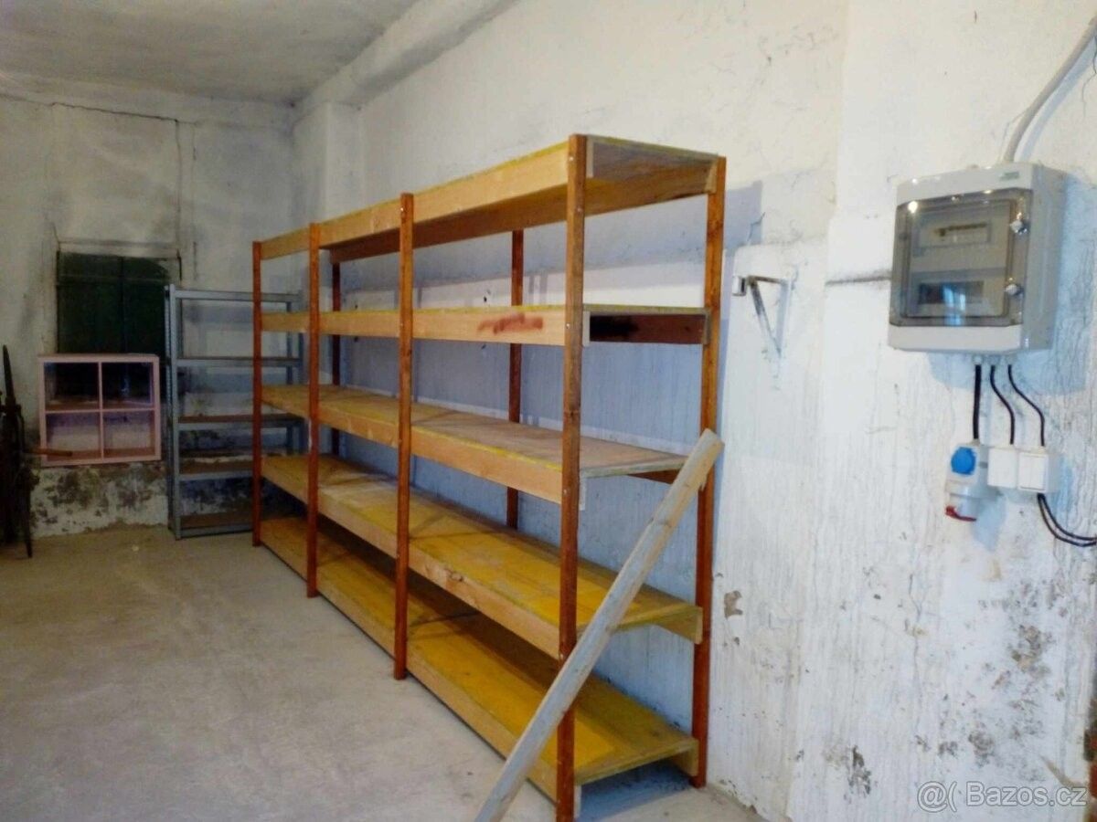 Sklady, Trhový Štěpánov, 257 63