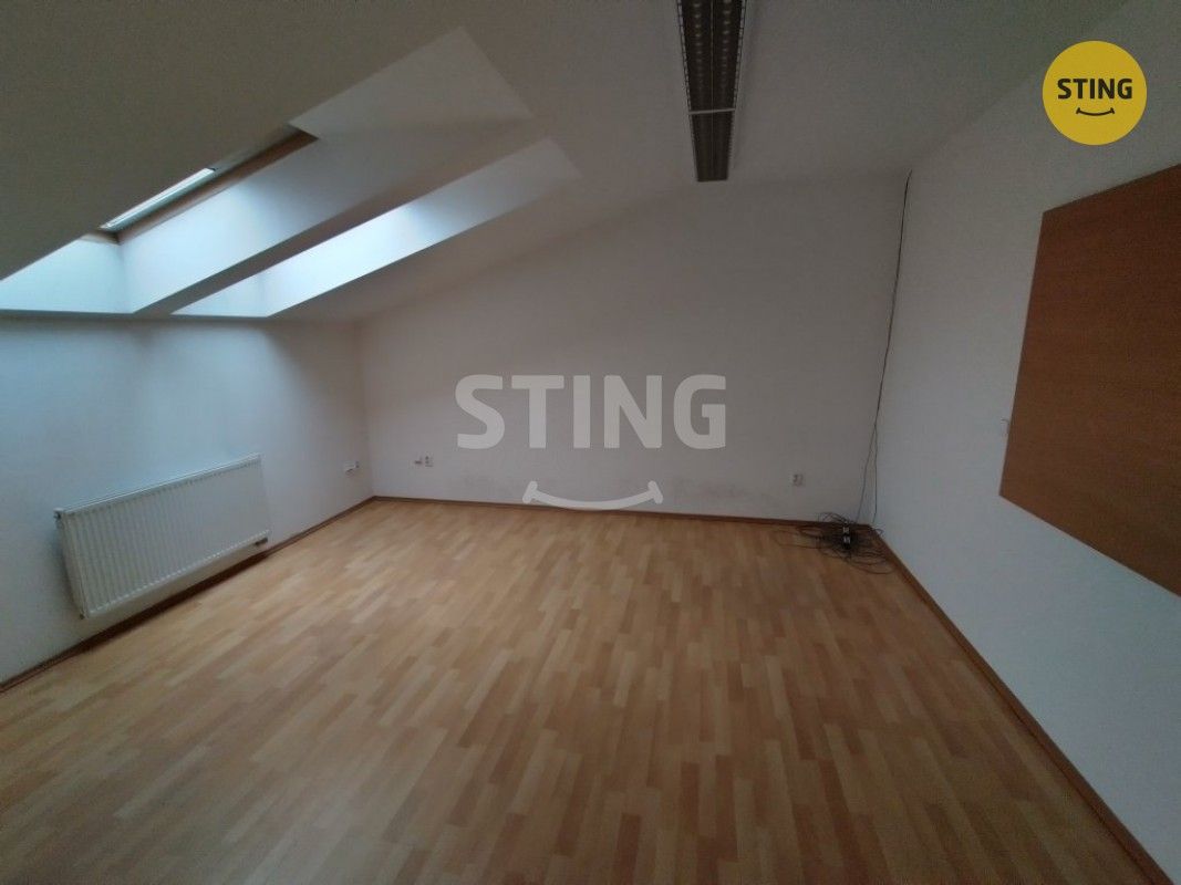 Pronájem kancelář - Třinec, 21 m² - 2