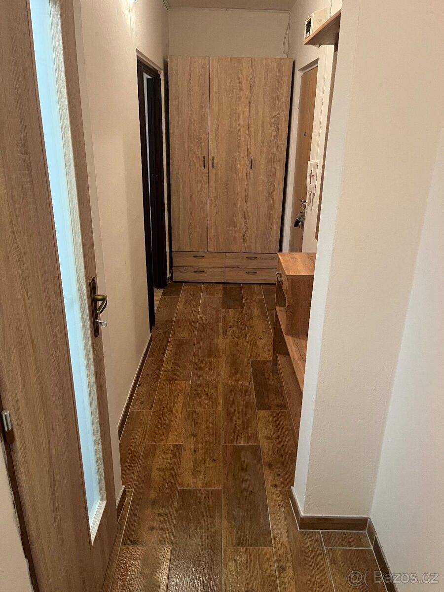 Pronájem byt - Uherský Brod, 688 01