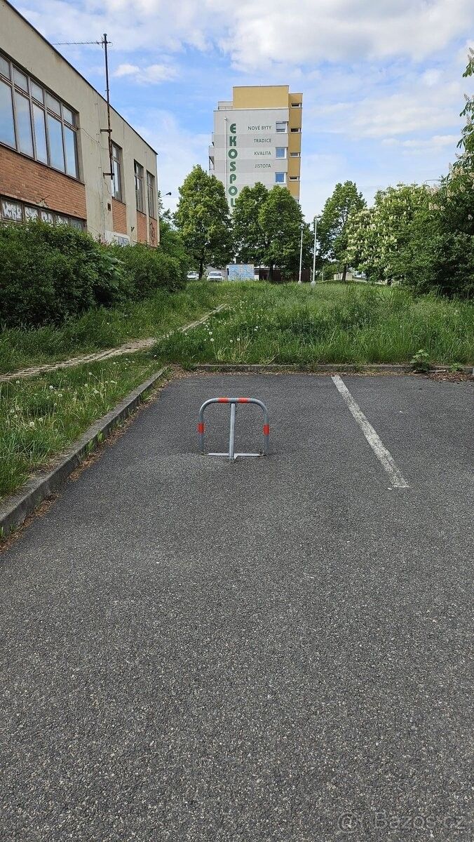 Pronájem garáž - Praha, 109 00