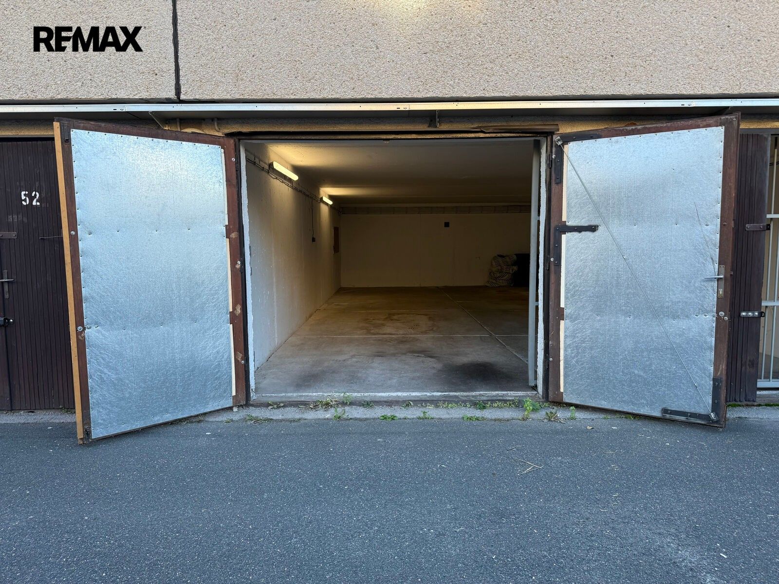 Garáž · 36 m² · Bohuslava Martinů 1191, Praha Podolí - 4