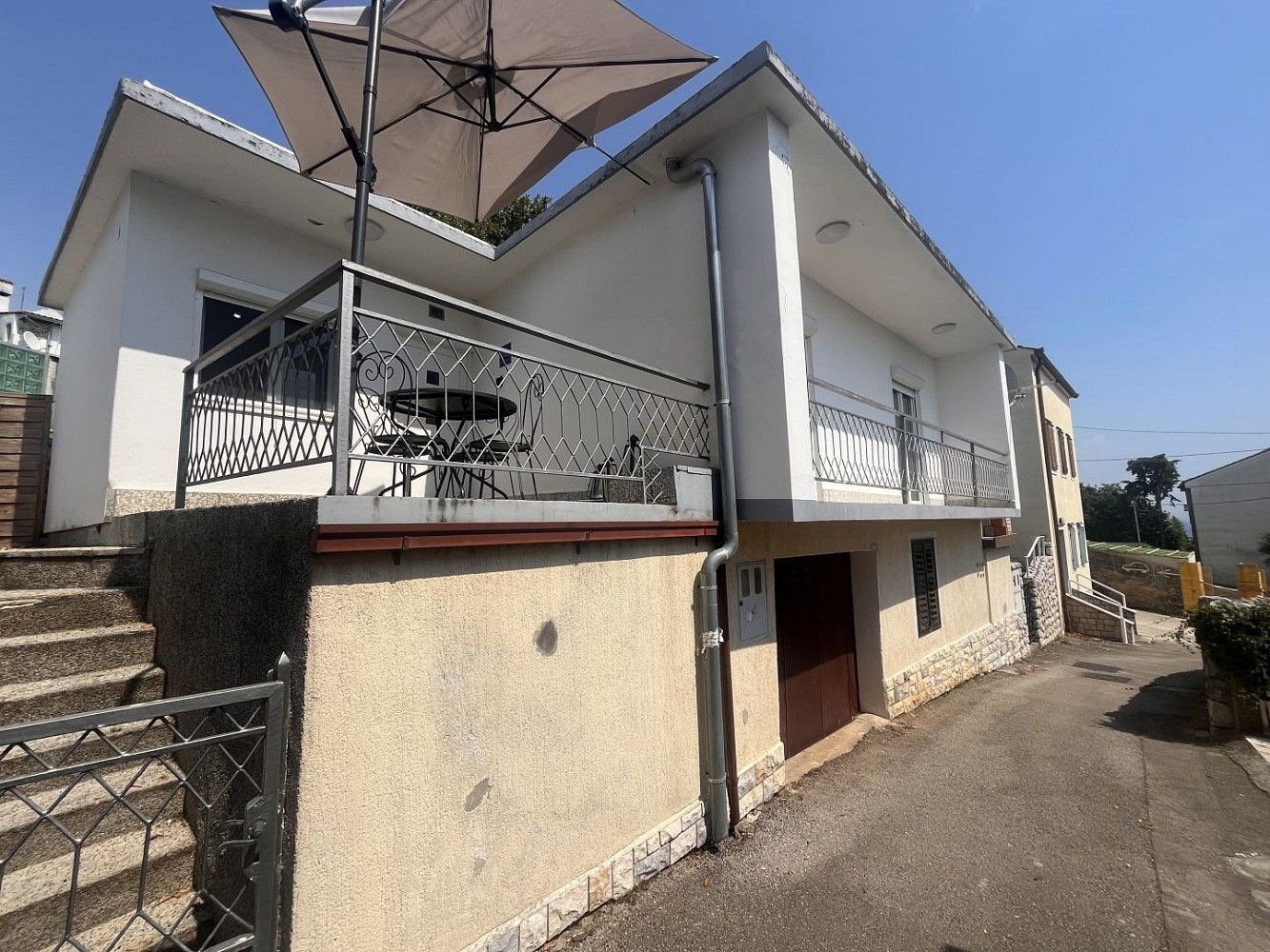 Rodinný dům, 185 m²