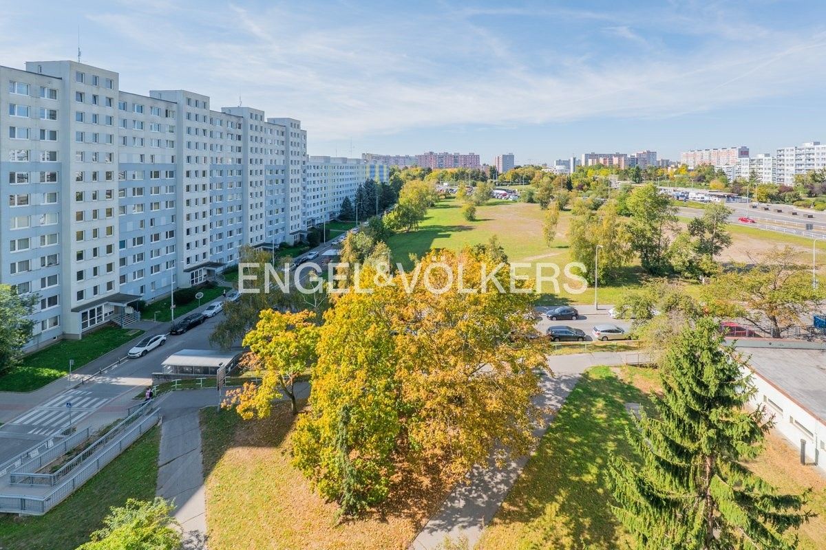 Byt 2+kk · 43 m² · Steinerova 735, Praha Háje - 3