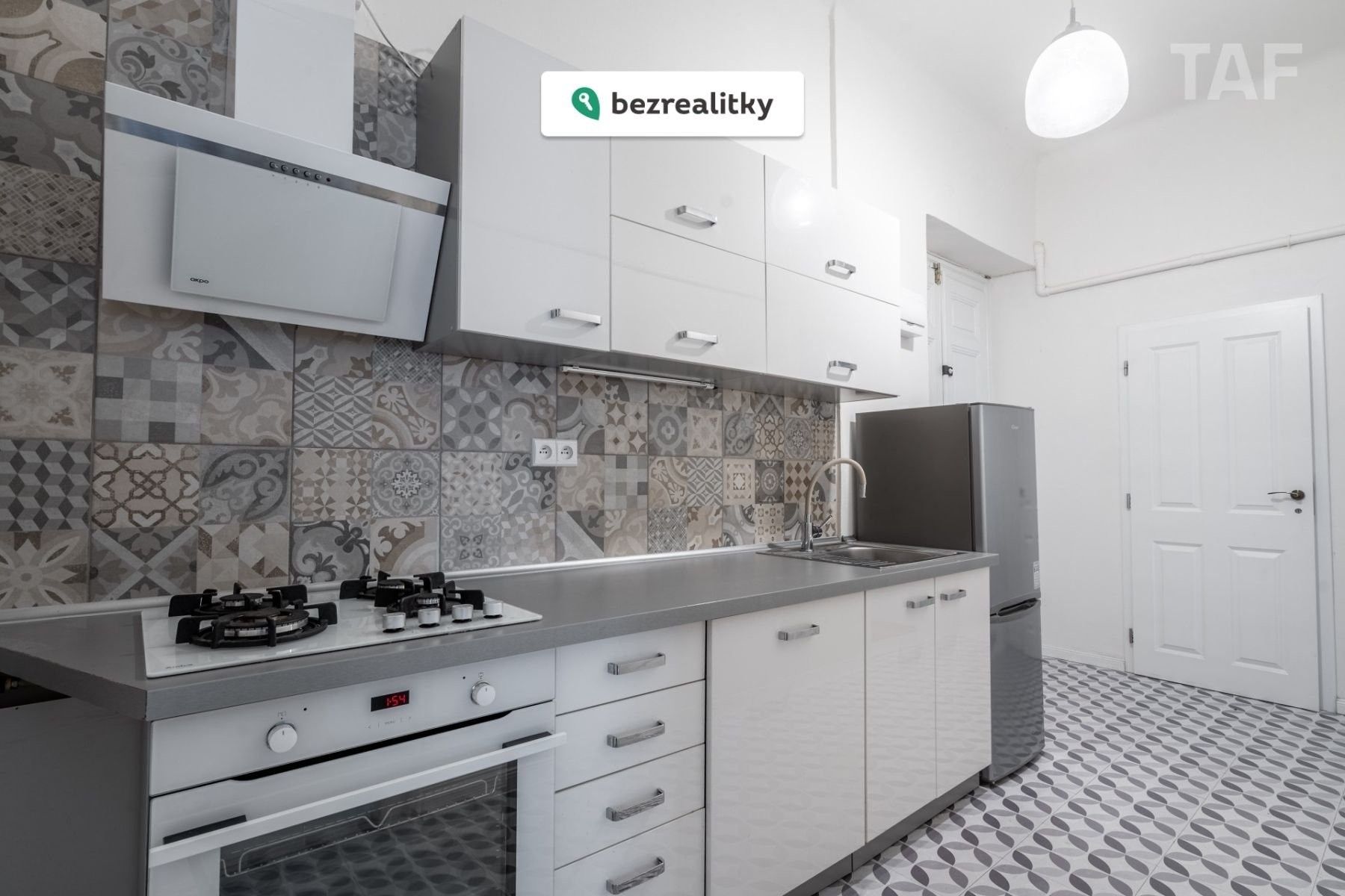 2+1, Lucemburská, Praha, 62 m²