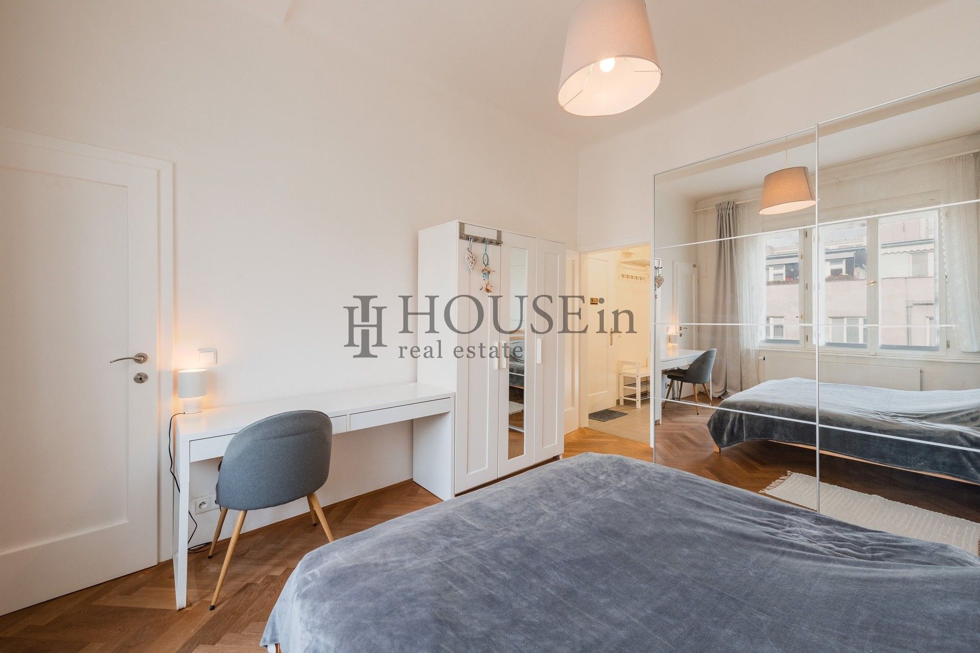 2+kk, Křižíkova, Praha, 43 m²