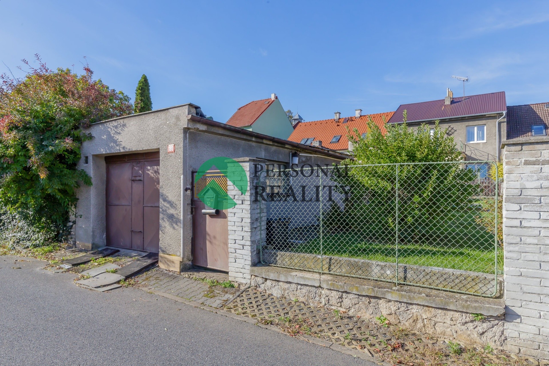 Prodej rodinný dům - Školní 180, Kamenné Žehrovice, 144 m² - 2