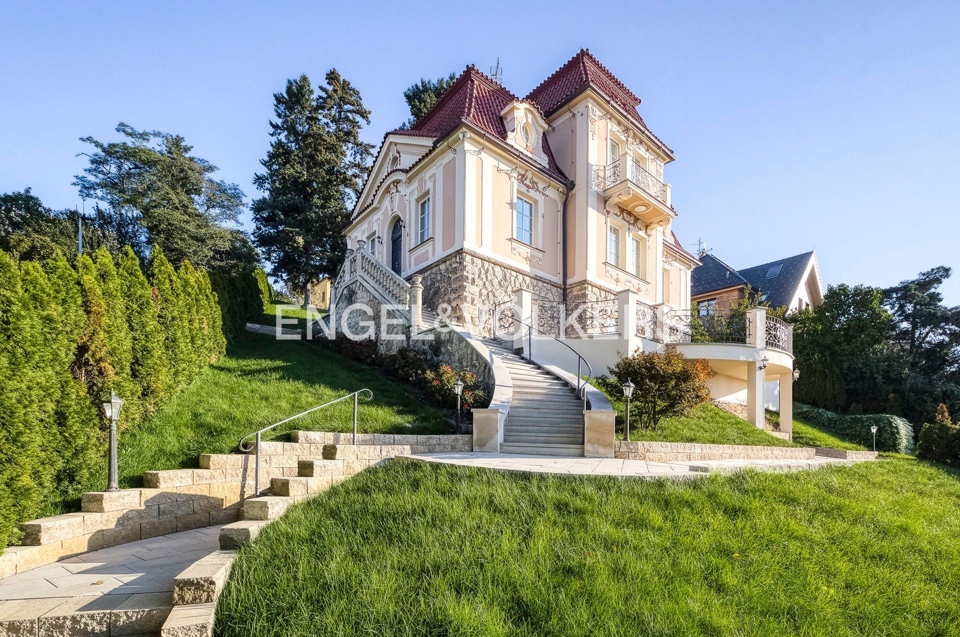 Vily, Na Krocínce 784, Praha Vysočany, 345 m² - 1