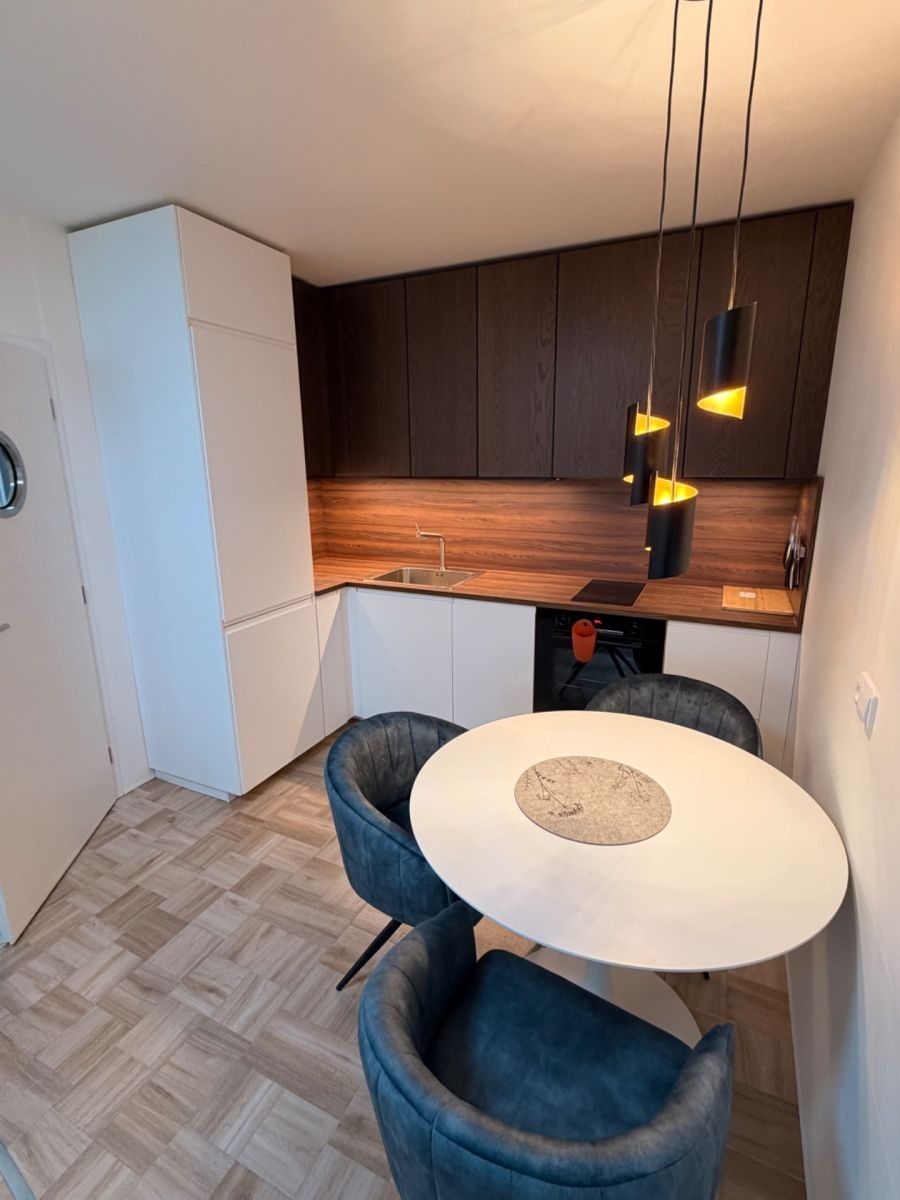 2+kk, Jáchymovská, Karlovy Vary - Bohatice, Karlovarský kraj, 50 m² - 2