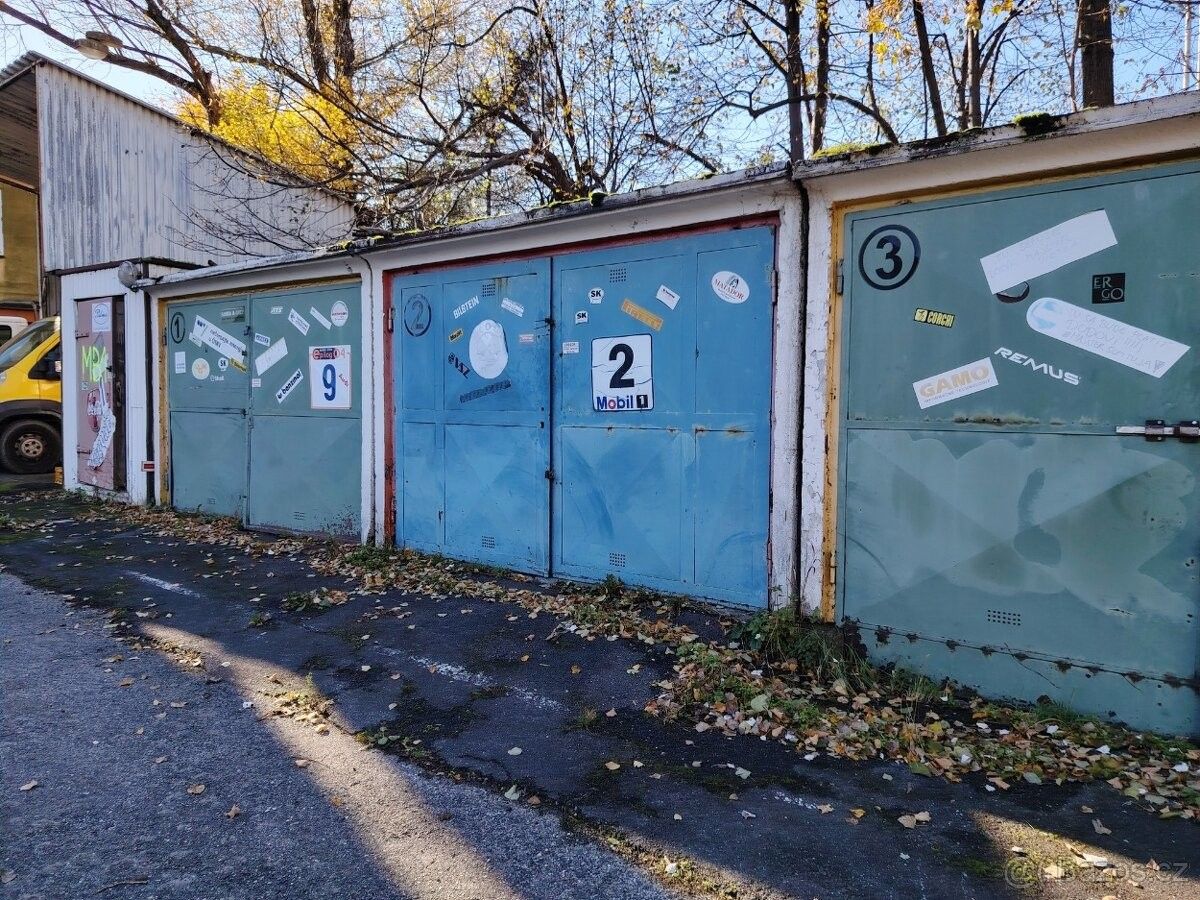 Garáže, 987 65, Slovensko