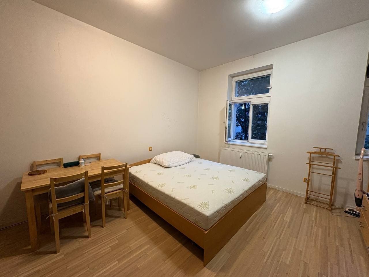 1+kk, Bořivojova, Praha - Žižkov, 30 m² - 1