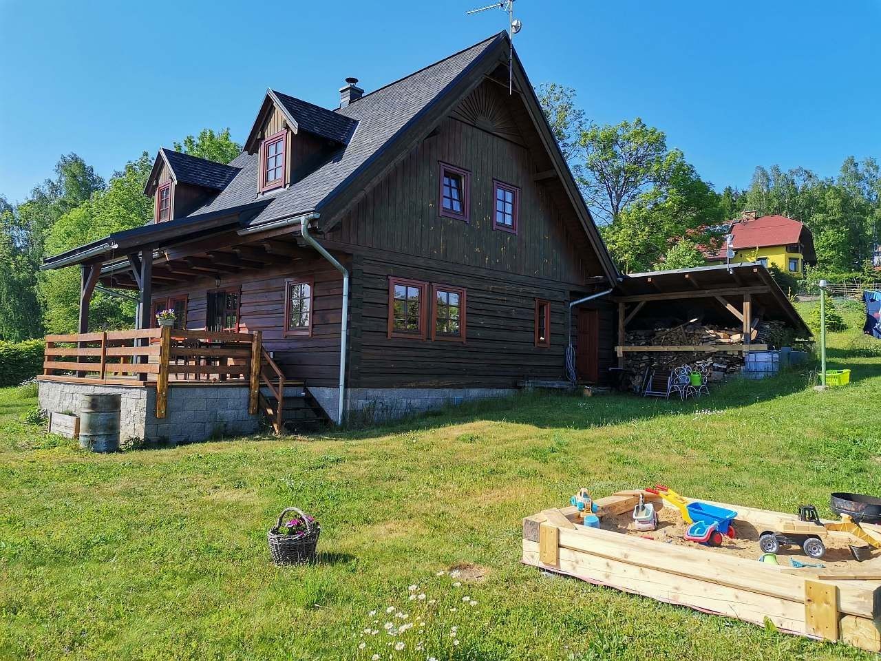 Chaty, Skuhrov u Železného Brodu, Liberecký kraj - 2