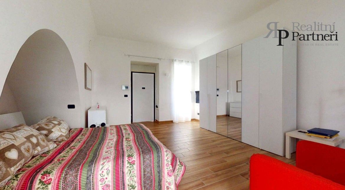 Rodinný dům · 987 66, Zahraničí - 4