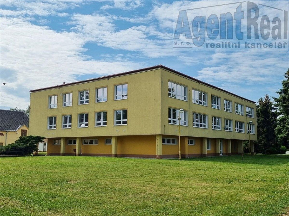 Kanceláře, Výzkumníků, Rapotín, okres Šumperk, 1 m² - 1