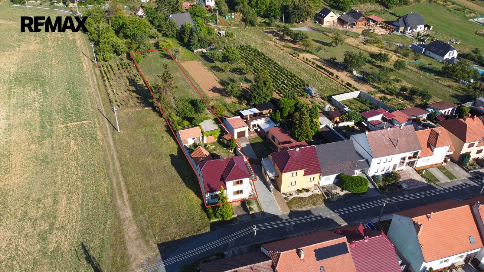 Prodej rodinný dům - Moravany, 240 m² - 2