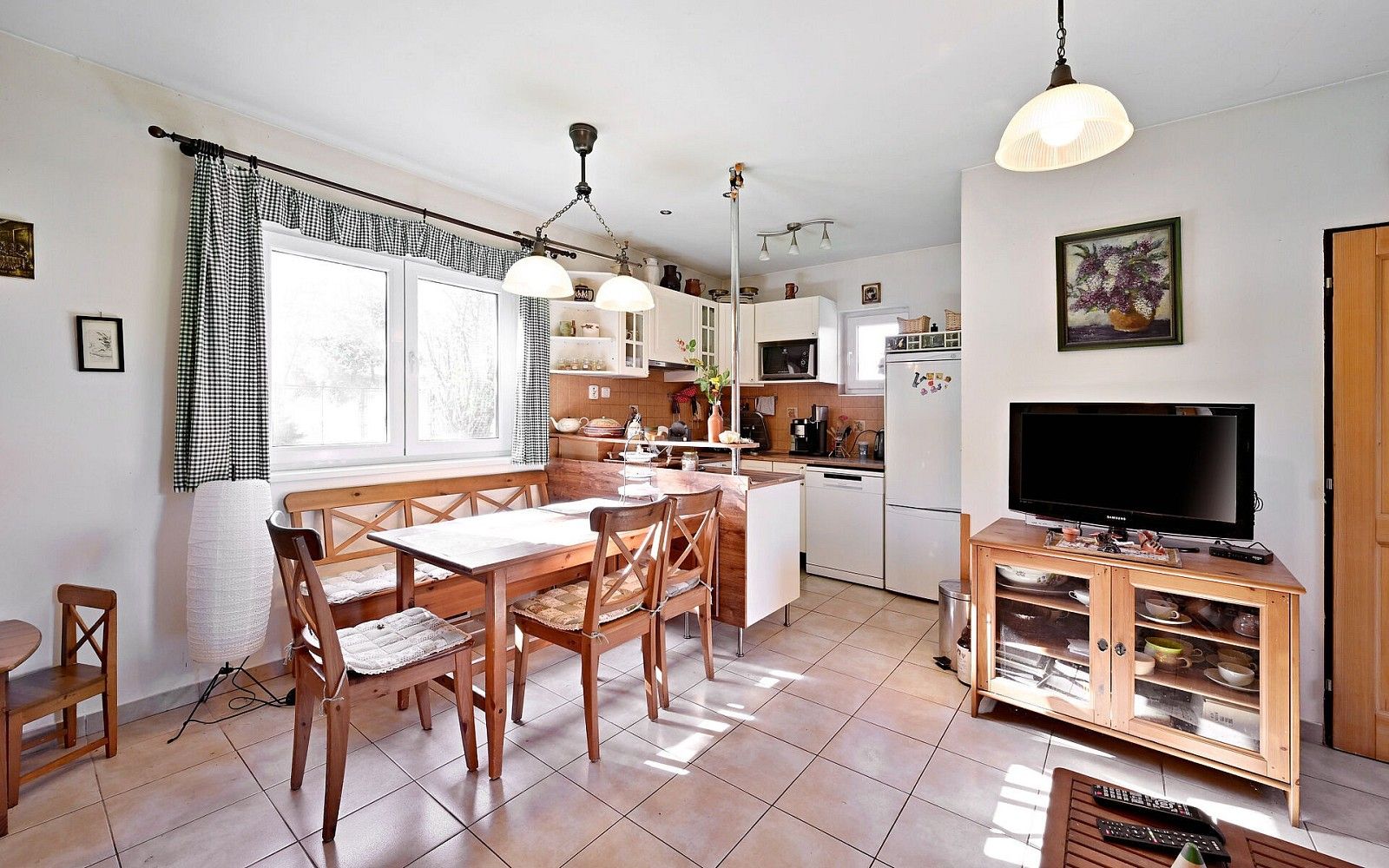 Rodinný dům · 92 m² · Stříbrná Skalice, okres Praha-východ - 4