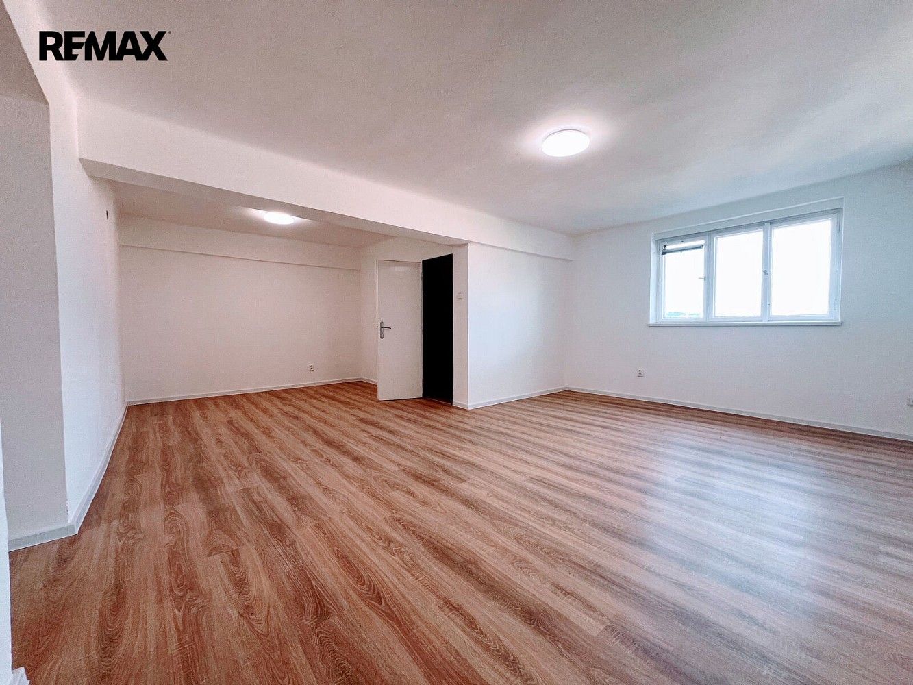 Byt 2+kk · 72 m² · Praha - Bubeneč, okres Praha 6, Hlavní město Praha - 4