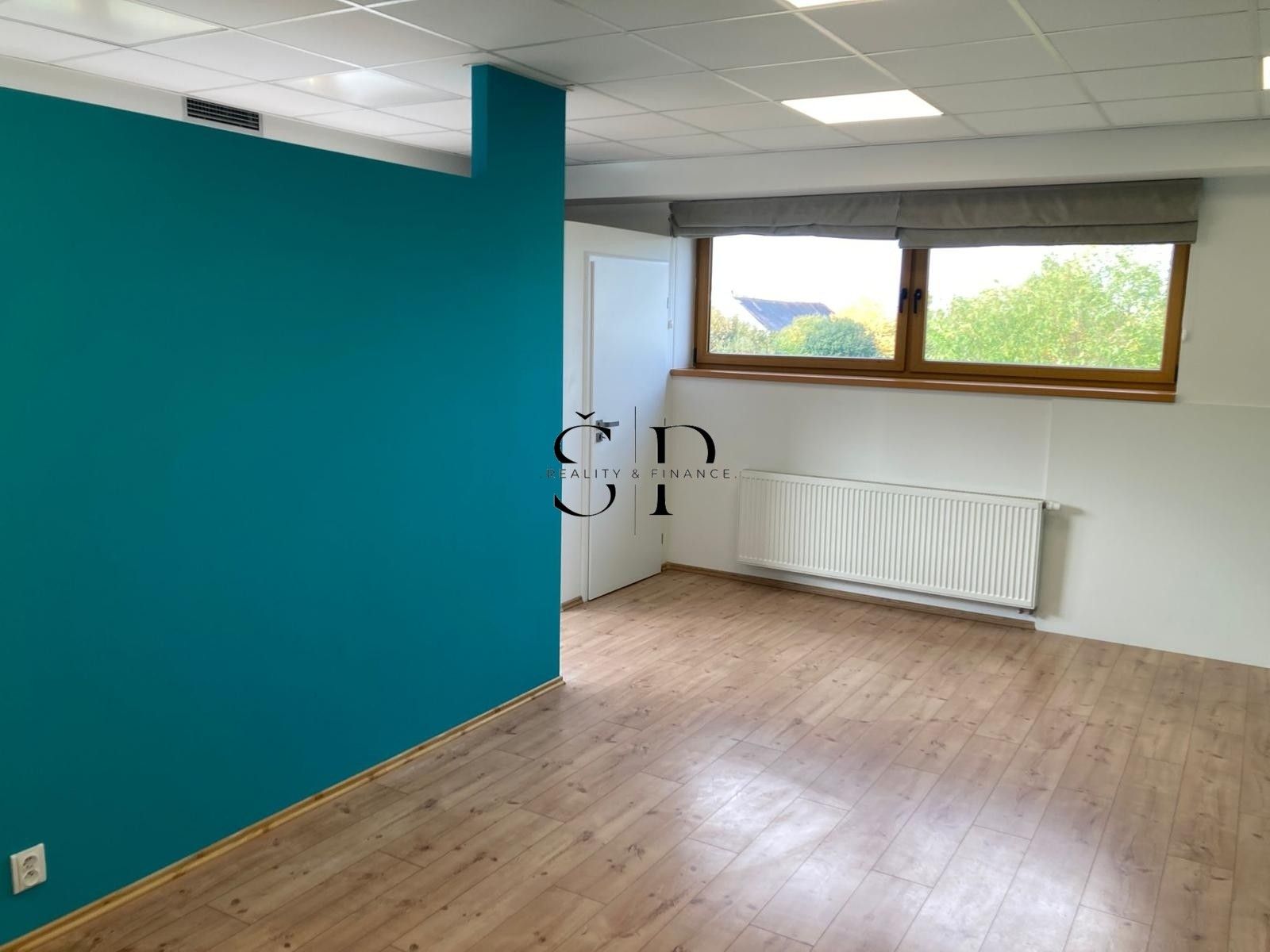 Obchodní prostory, Červenohrádecká, Plzeň, 35 m²