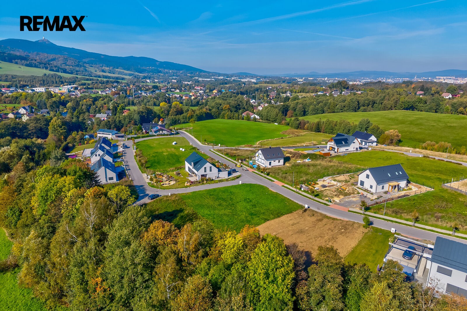 Pozemek pro bydlení · 1 000 m² · Dlouhý Most - 4