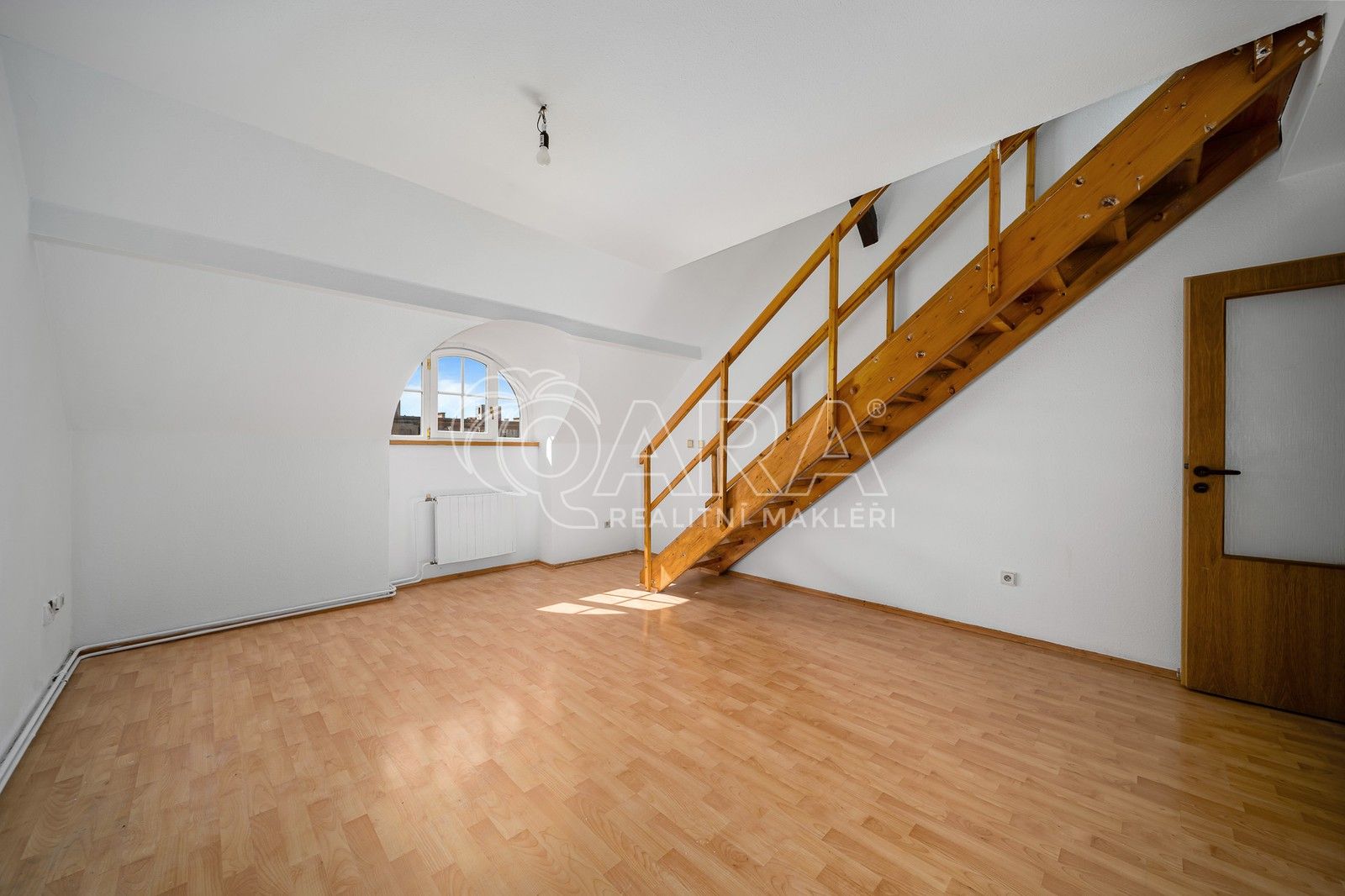 3+1, Na výšinách, Praha, 77 m²