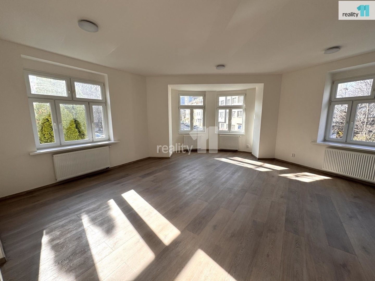 Prodej byt 2+kk - Hanusova, Praha, 76 m² - 5