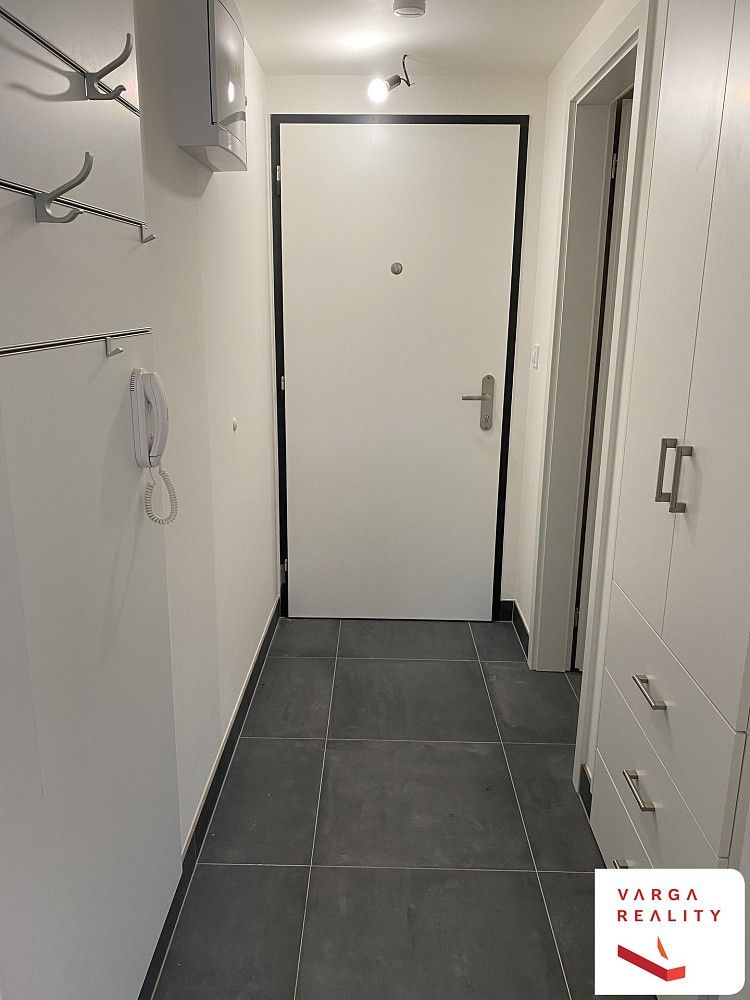 Byt 1+kk · 36 m² · Kbelská, Praha 9 - Hloubětín - 4