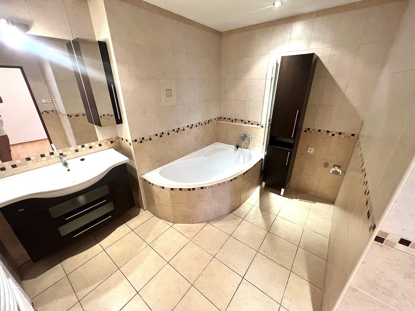 Pronájem byt 4+kk - V Zatáčce, Ivančice - Němčice, okres Brno-venkov, 111 m² - 5