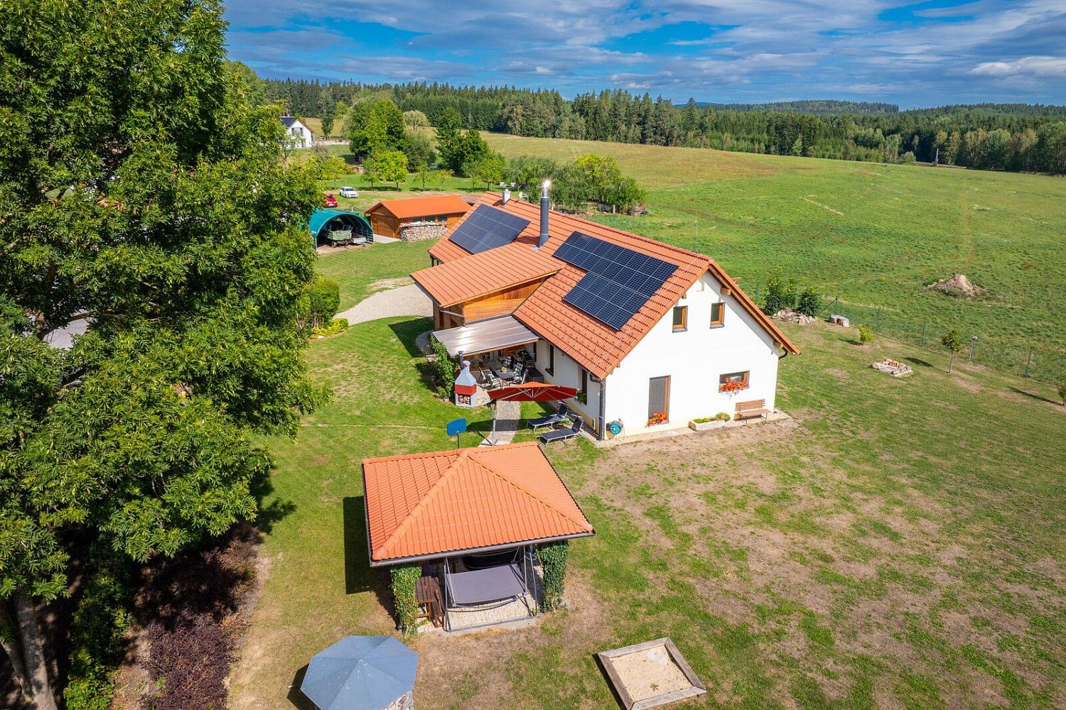 Prodej byt 5+kk - Dolní Dvořiště - Trojany, okres Český Krumlov, 193 m² - 5