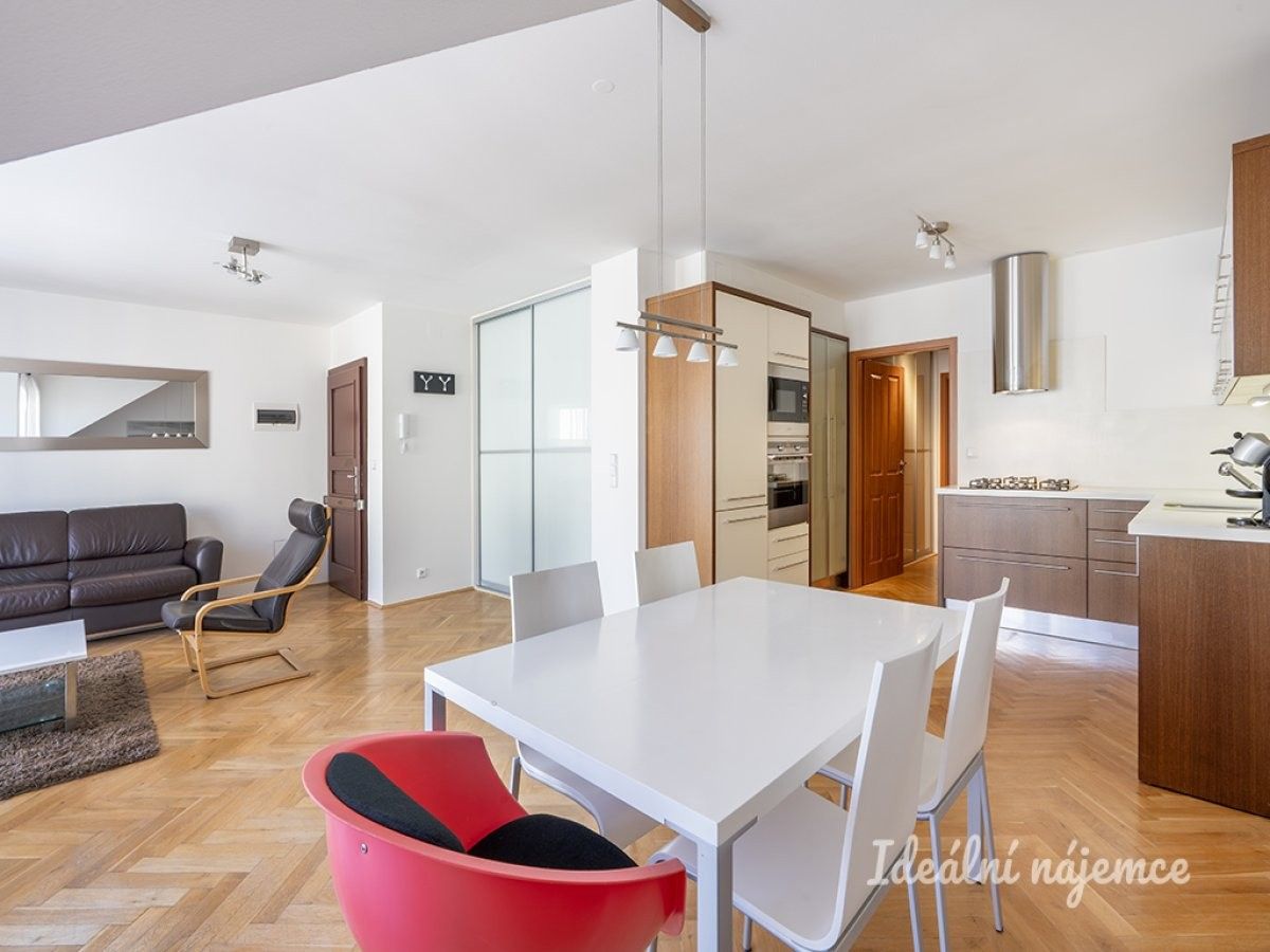 Pronájem byt 2+kk - Francouzská, Praha, 69 m² - 5