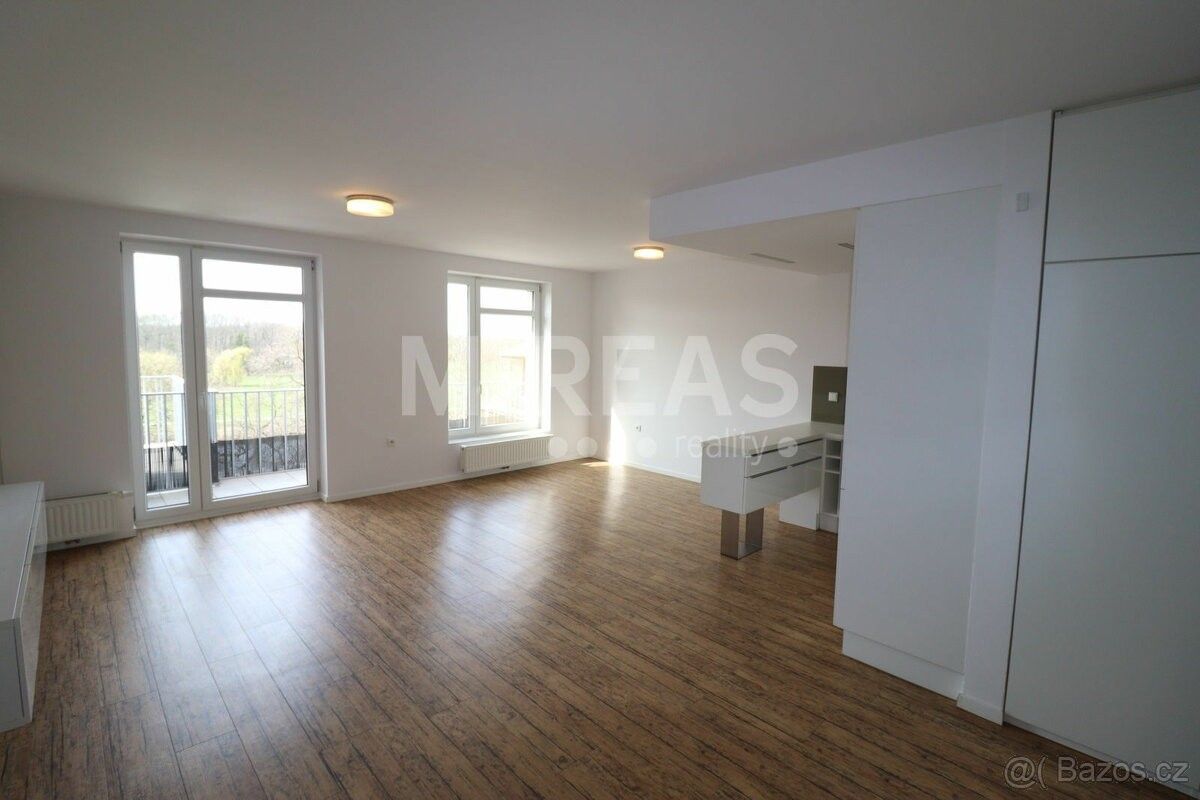 Pronájem byt 3+kk - Poděbrady, 290 01, 94 m²