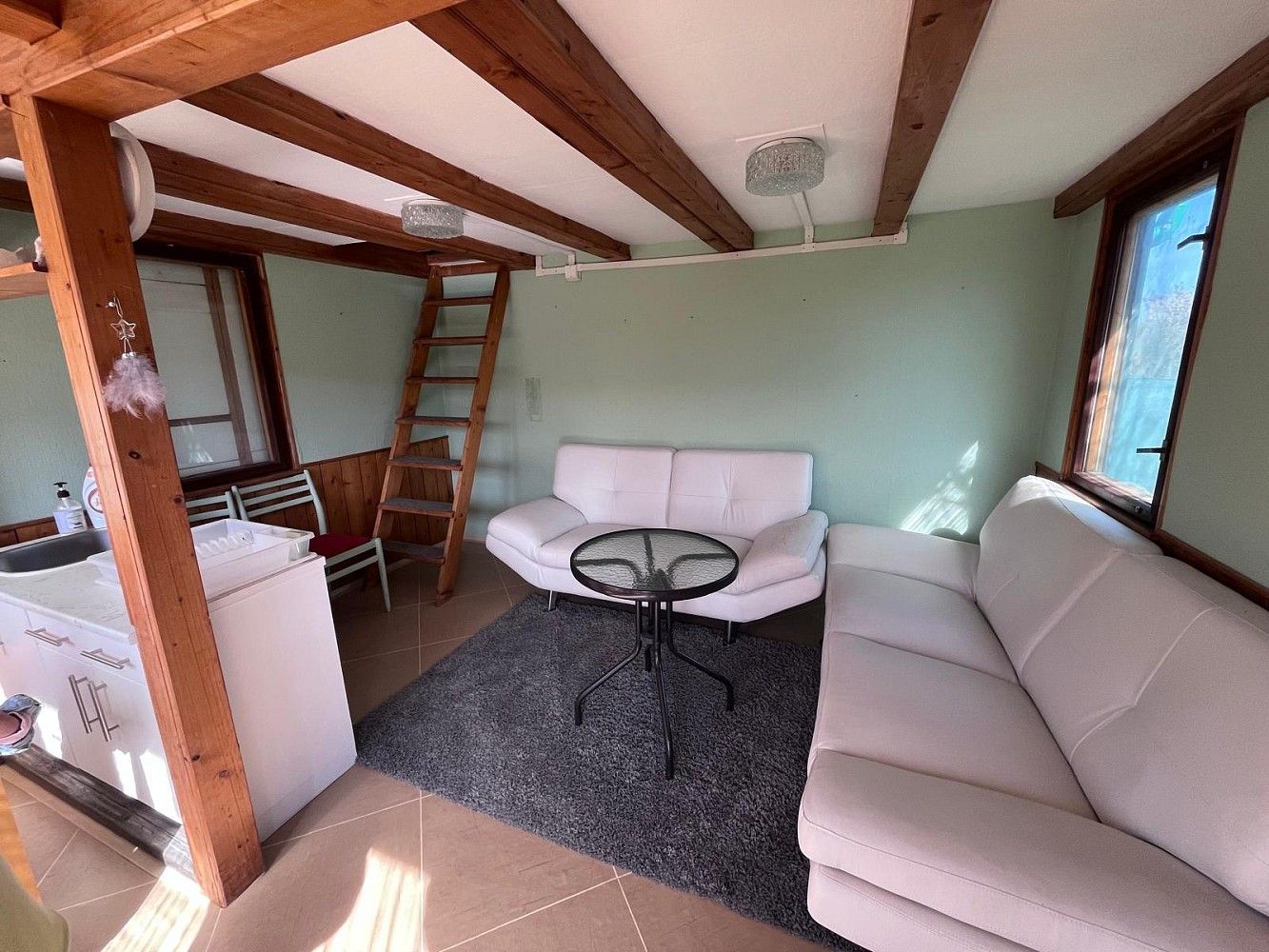 Chalupa · 24 m² · Praha - Dubeč, okres Praha 15, Hlavní město Praha - 4