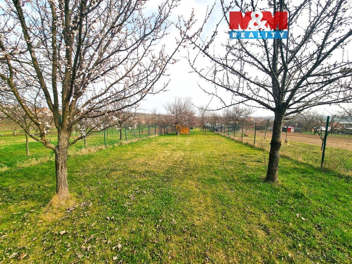 Pozemky pro bydlení, Starý Poddvorov, 696 16