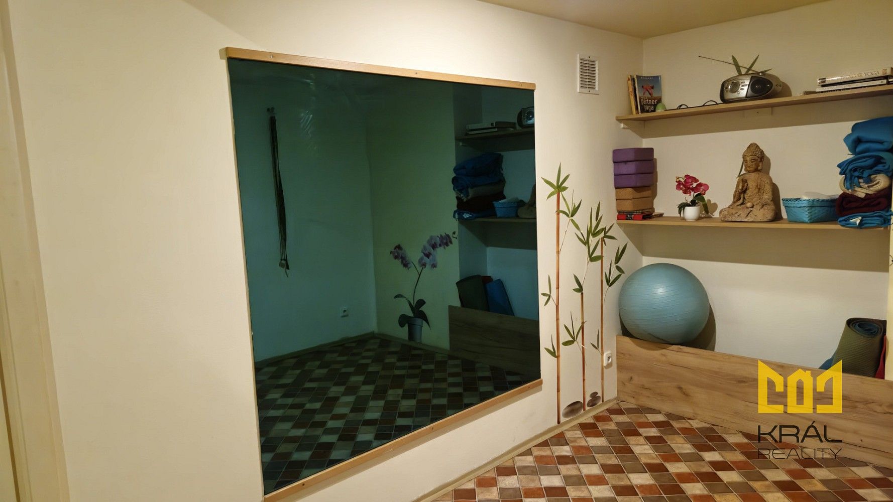Obchodní prostory · 15 m² · Praha - Žižkov, okres Praha 3, Hlavní město Praha - 4