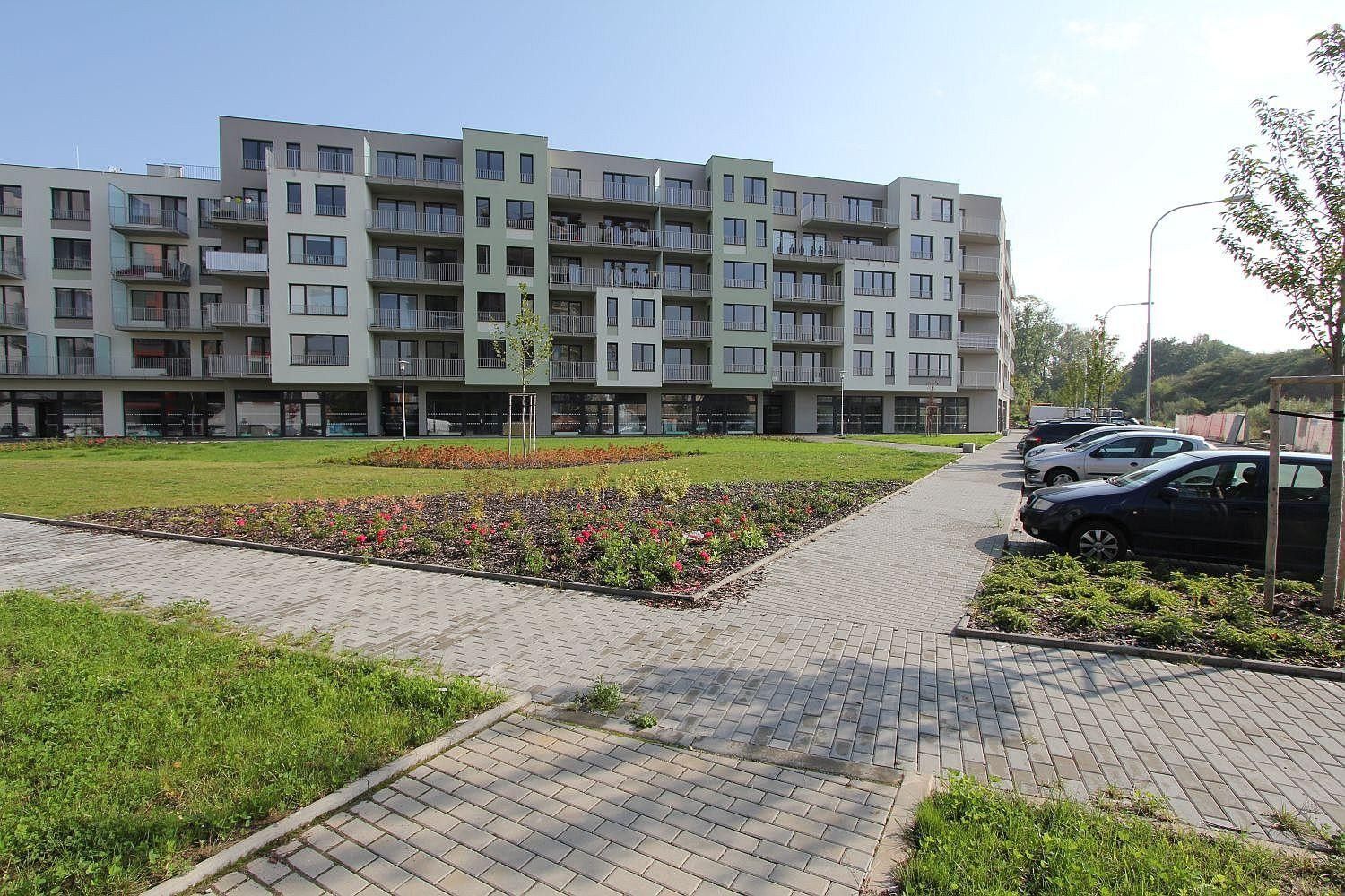 1+kk, Pod Vinicí, Pardubice, 33 m²