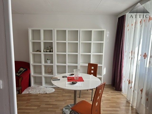Byt 3+1 · 74 m² · Uzbecká, Praha - 4