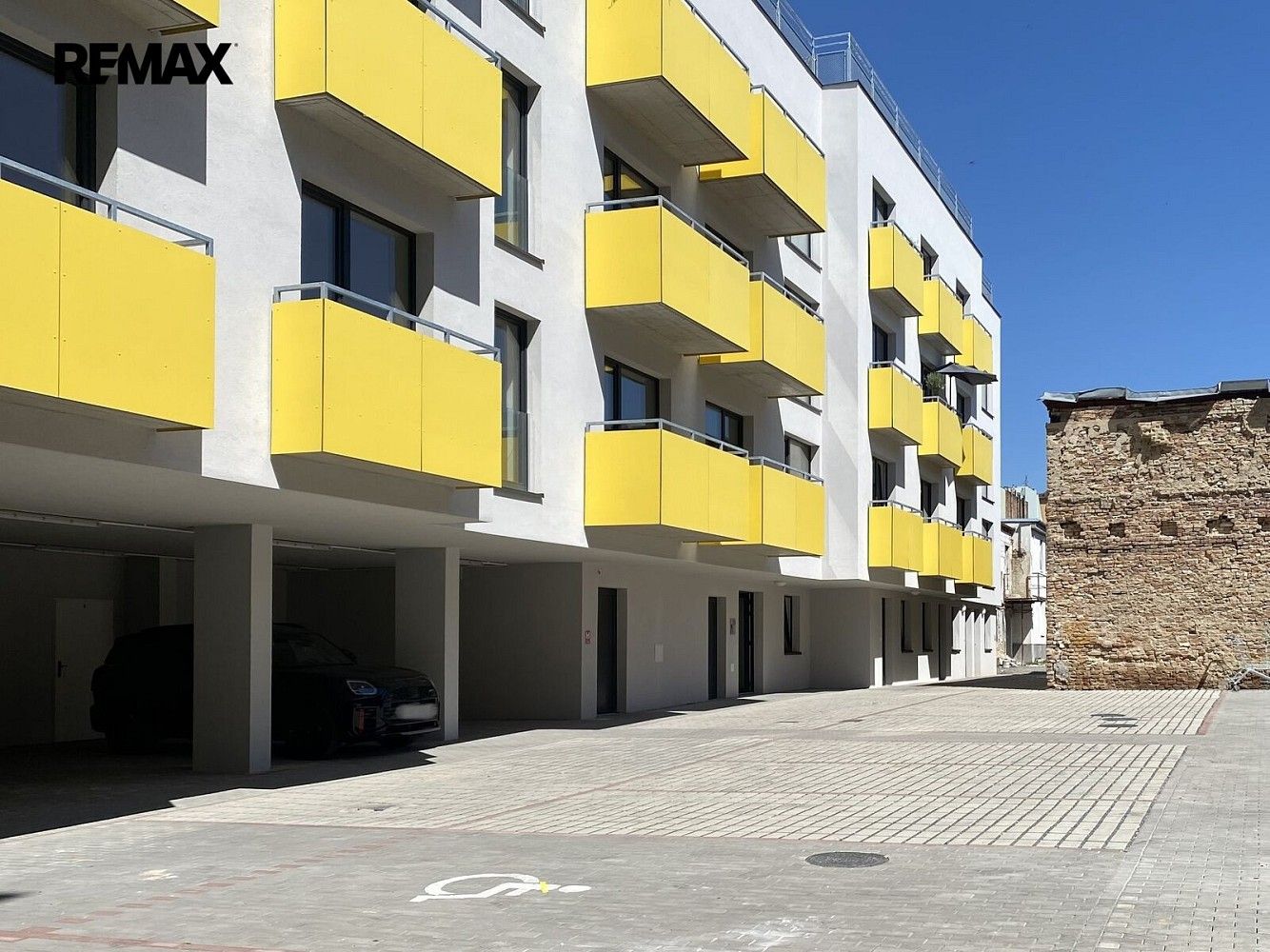 Obchodní prostory, 26 m²
