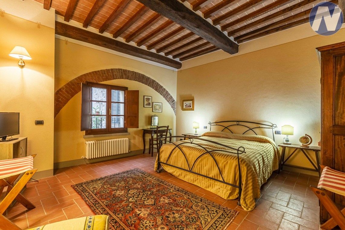 Byty, 987 66, Zahraničí